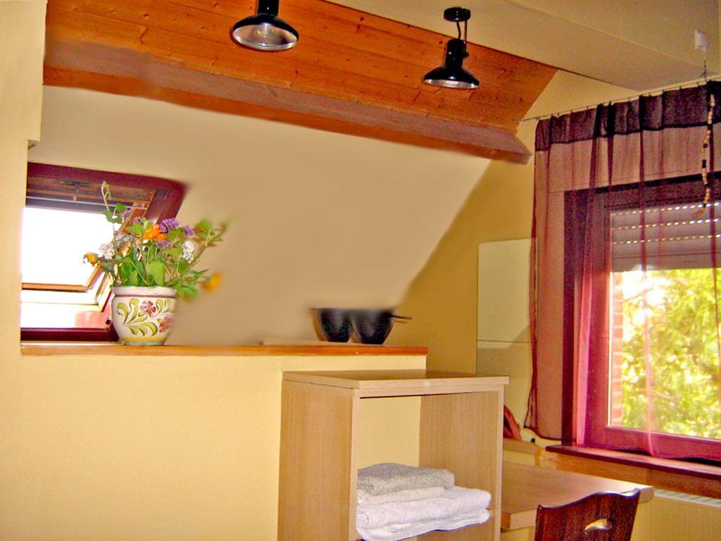 Nieuwkerke Guesthouse Kolibriehuys חדר תמונה